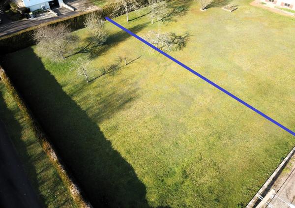 Terrain 828 m² – Cadre de vie recherché