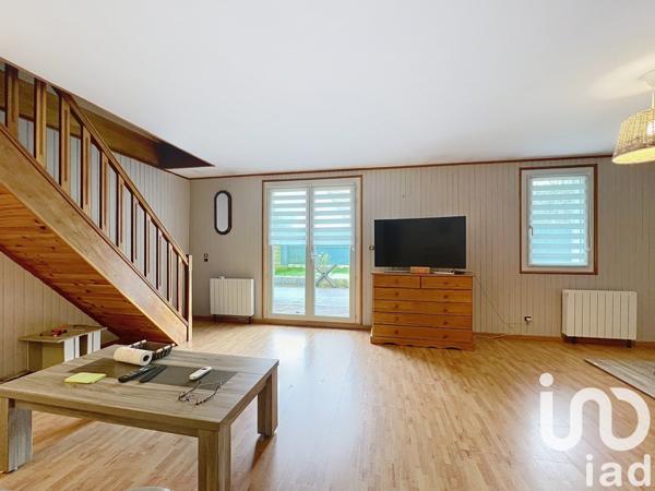 Maison traditionnelle 4 pièces de 88 m² à Othis (77280)