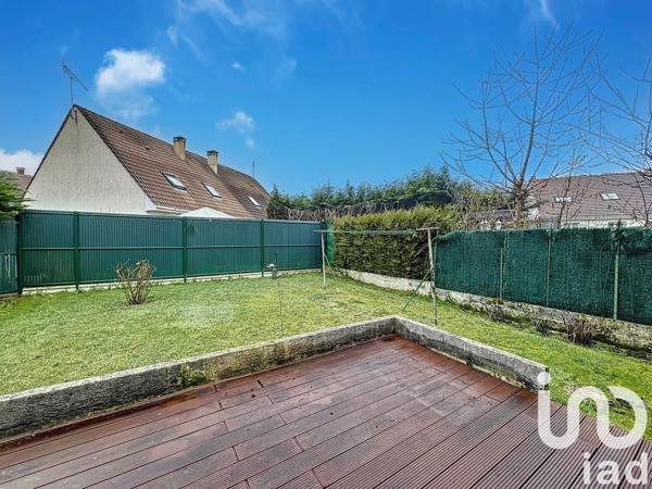 Maison traditionnelle 4 pièces de 88 m² à Othis (77280)