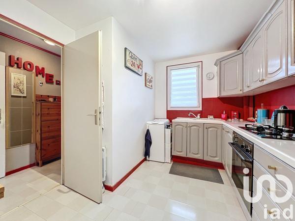 Maison traditionnelle 4 pièces de 88 m² à Othis (77280)