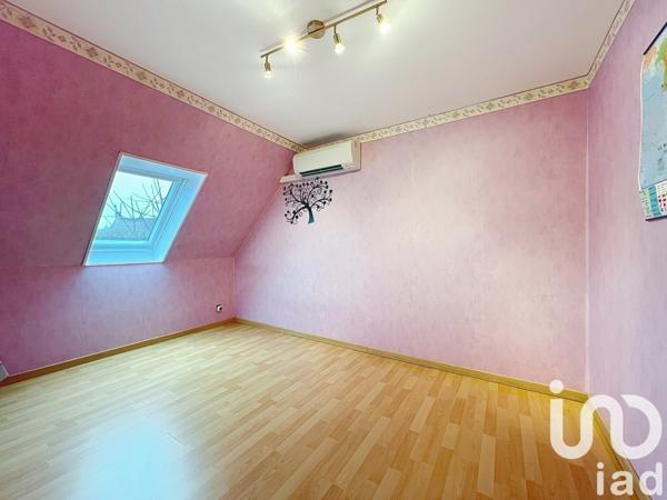 Maison traditionnelle 4 pièces de 88 m² à Othis (77280)