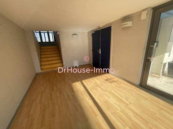 Immeuble à vendre 10 pièces de 542 m²