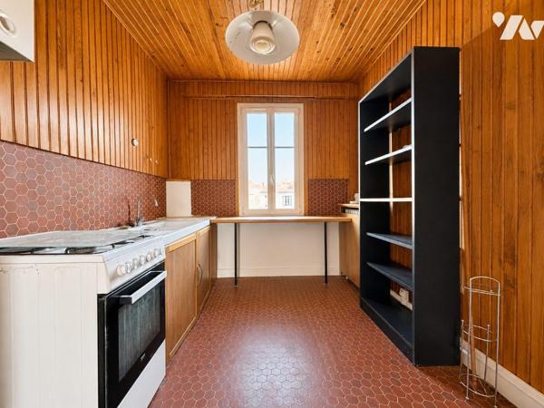 Appartement de 63 m2 vace cave et cabanon