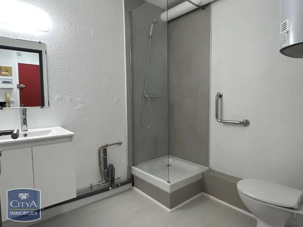 Appartement à louer 1 pièce 29.82m²