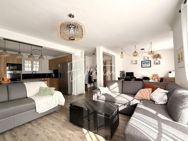 Villeneuve (04180) Maison de plain-pied avec piscine à Villeneuve