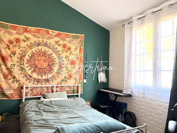 Villeneuve (04180) Maison de plain-pied avec piscine à Villeneuve