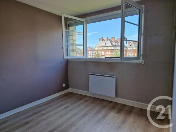 Appartement T3 à vendre  3 pièces - 55,66 m 2   LISIEUX  - 14