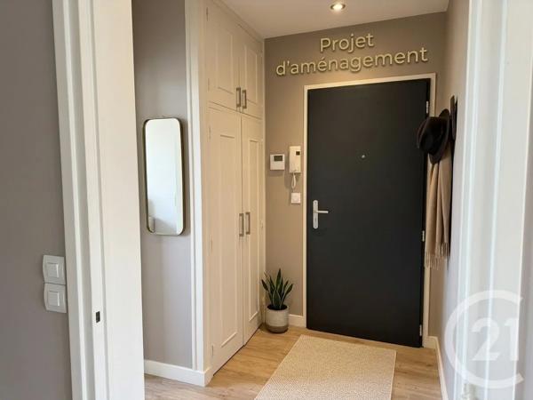 Appartement T3 à vendre  3 pièces - 55,66 m 2   LISIEUX  - 14