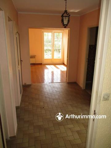 Vente                                                      Maison
                        
                     6 pièces                      155 m2                     à Belfort