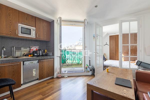 Appartement Paris 15 - 2 pièces 28.51 m2 + Balcon - Dernier étage
