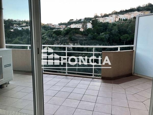 Location Appartement 2 pièces 47.4 m² - LE PLAZA Mandelieu La Napoule 06210