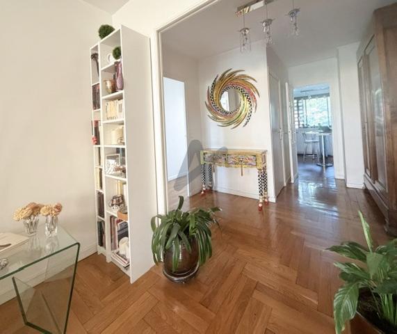 SAINTE FOY-LES-LYON quartier Chavril : T4 de 85 m2