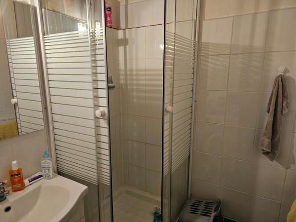 COMPIÈGNE – Studio meublé et loué | Investissement locatif clé en main