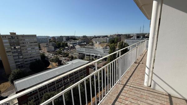 Grand appartement T5 avec balcons - Secteur Rouen Gauche