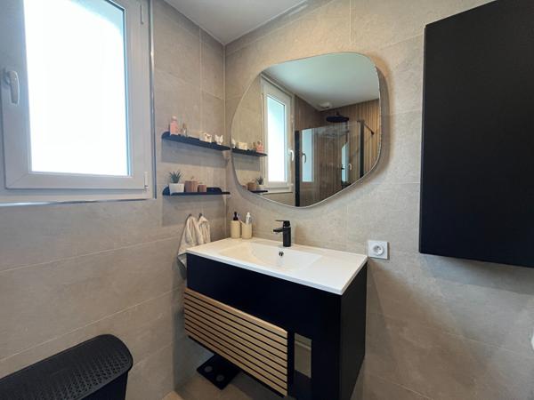 Maison à vendre à SAINT MEEN LE GRAND