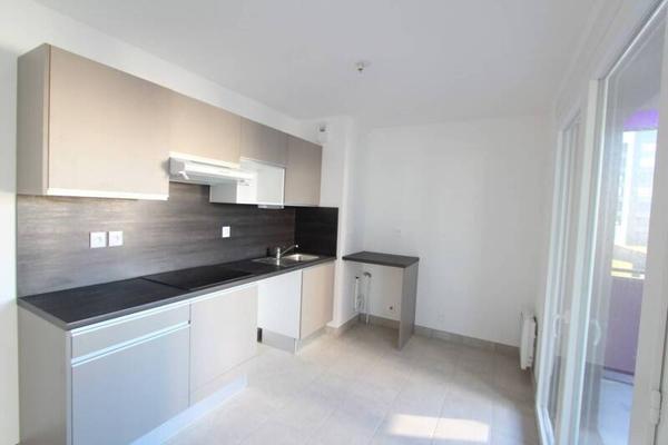 Appartement 3 pièces                                        - 44400 Rezé - Pont Rousseau Centre Réf : 11879