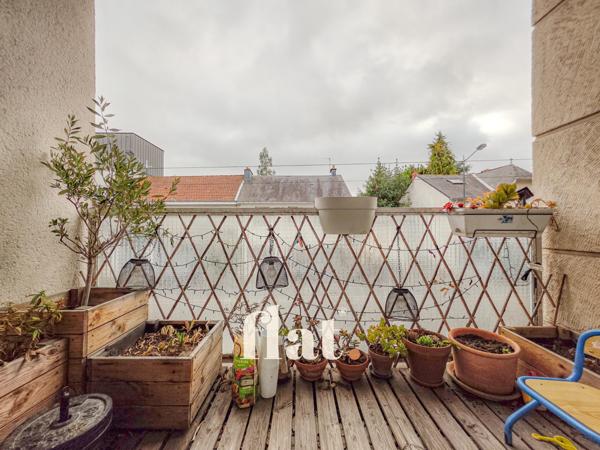 Appartement T3 STE THERESE / 75 m2/ 2 ch/ garage boxé / Balcon / Cave