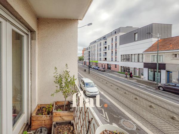 Appartement T3 STE THERESE / 75 m2/ 2 ch/ garage boxé / Balcon / Cave
