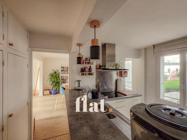 Appartement T3 STE THERESE / 75 m2/ 2 ch/ garage boxé / Balcon / Cave