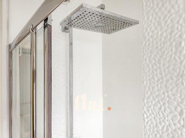 Appartement T3 STE THERESE / 75 m2/ 2 ch/ garage boxé / Balcon / Cave