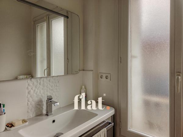 Appartement T3 STE THERESE / 75 m2/ 2 ch/ garage boxé / Balcon / Cave