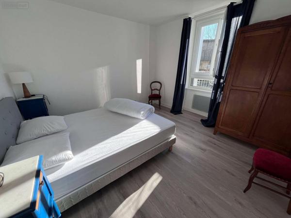 Immeuble à vendre à Mauriac dans le Cantal (15200), ref : 74T-15029