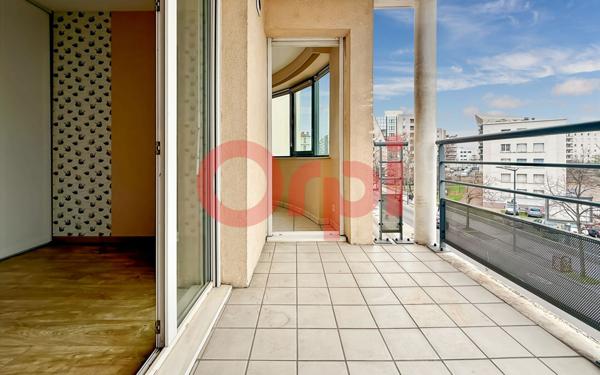 Appartement à vendre    3 pièces • 58,09 m2 Lyon 8