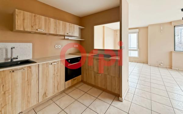Appartement à vendre    3 pièces • 58,09 m2 Lyon 8