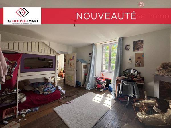 Maison à louer 4 pièces de 143 m²