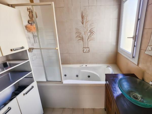 Appartement Savigny Le Temple 5 pièce(s) 105.12 m2 avec loggia