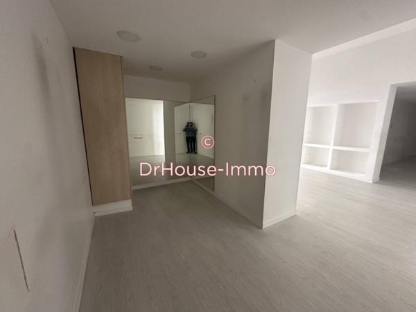 Commerce à vendre 3 pièces de 265 m²