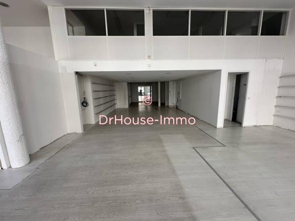 Commerce à vendre 3 pièces de 265 m²