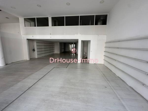 Commerce à vendre 3 pièces de 265 m²