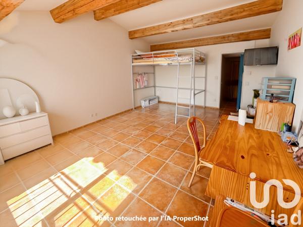 Maison à vendre 6 pièces 300 m² Saint-Maximin-la-Sainte-Baume
