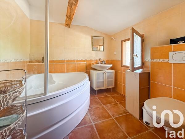Maison à vendre 6 pièces 300 m² Saint-Maximin-la-Sainte-Baume