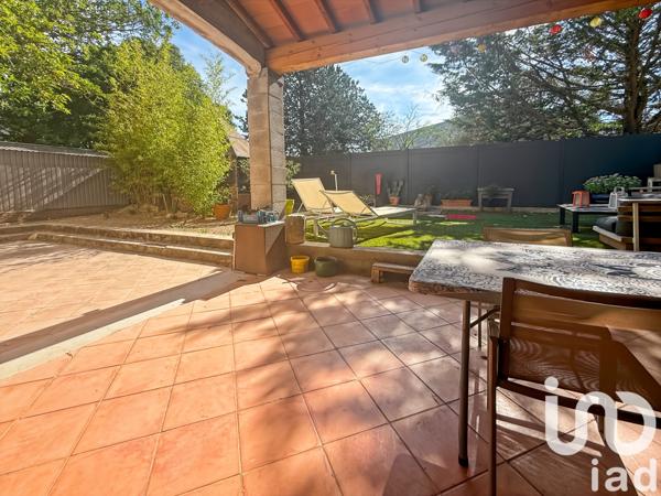 Maison à vendre 6 pièces 300 m² Saint-Maximin-la-Sainte-Baume