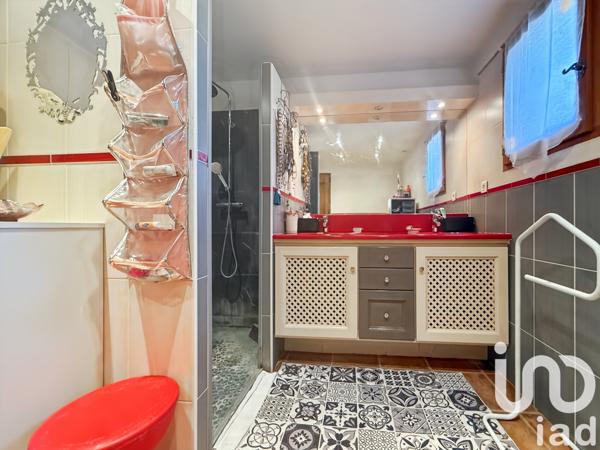 Maison à vendre 6 pièces 300 m² Saint-Maximin-la-Sainte-Baume