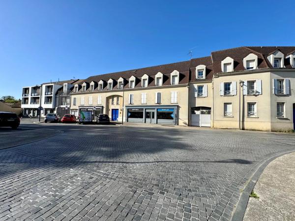 Location                                                      Appartement
                        
                     2 pièces                      49 m2                     à Chambly