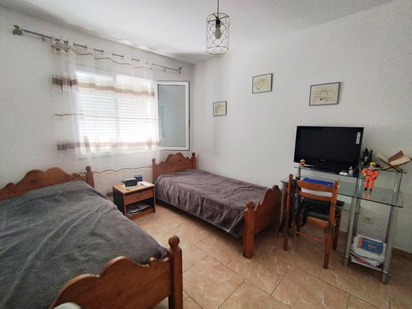 Maison plain pied 4 chambres, au calme