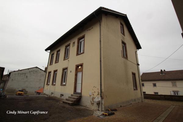 Dpt Moselle (57), à louer ZIMMING appartement T4 de 99 m²