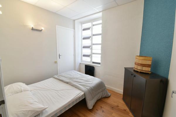 JOLI APPT DUPLEX MEUBLE T3 A VERTAIZON