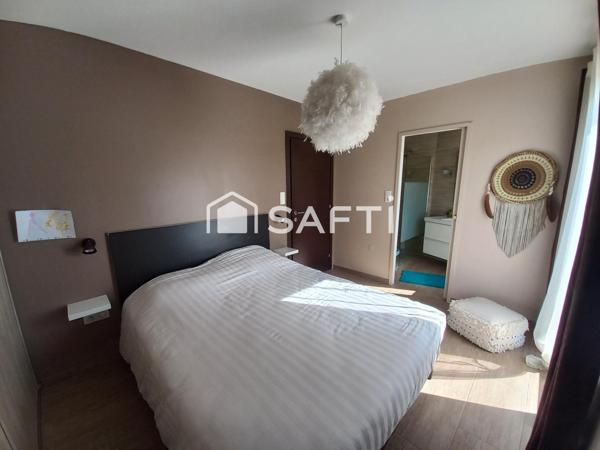 Villa T6 de 205 m² avec vue exceptionelle, une piscine et un garage de 50 m².