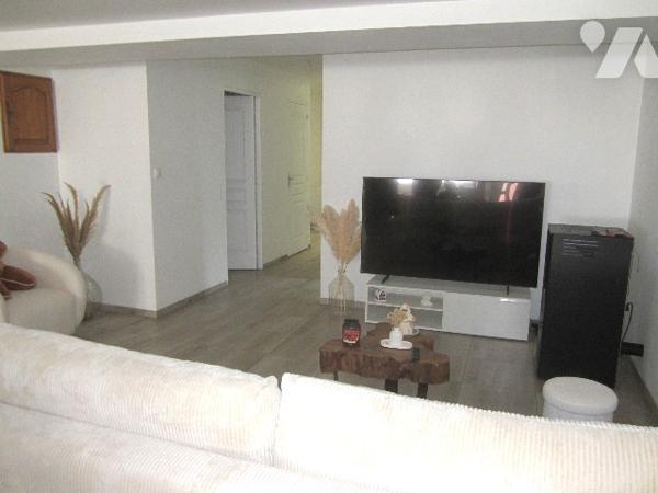 EN EXCLUSIVITE, SPECIAL INVESTISSEUR, 

Ensemble immobilier comprenant un F4 de 112m2 et F3 de 76m2