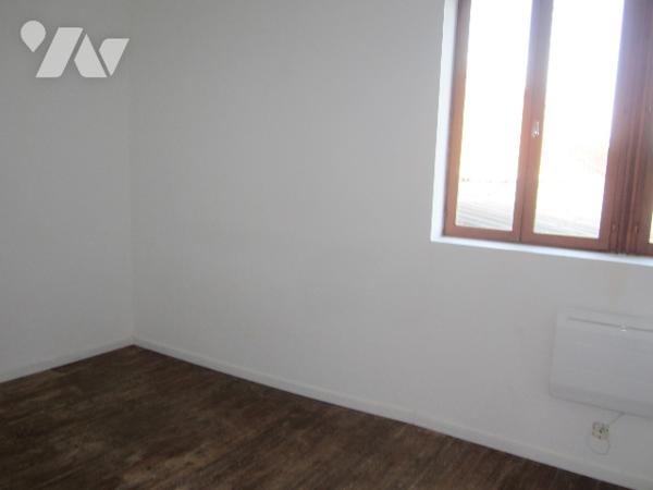 EN EXCLUSIVITE, SPECIAL INVESTISSEUR, 

Ensemble immobilier comprenant un F4 de 112m2 et F3 de 76m2