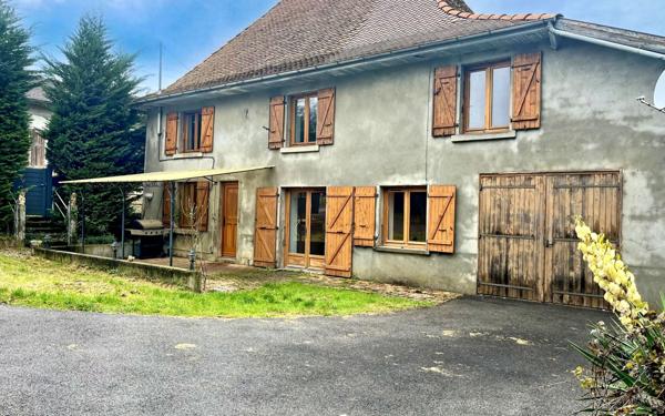 Maison à vendre    4 pièces •  Dolomieu