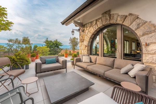 Vente Maison de luxe Collonges-sous-Salève 12 Pièces 684 m²