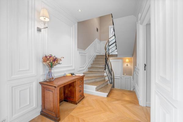 Vente Maison de luxe Collonges-sous-Salève 12 Pièces 684 m²