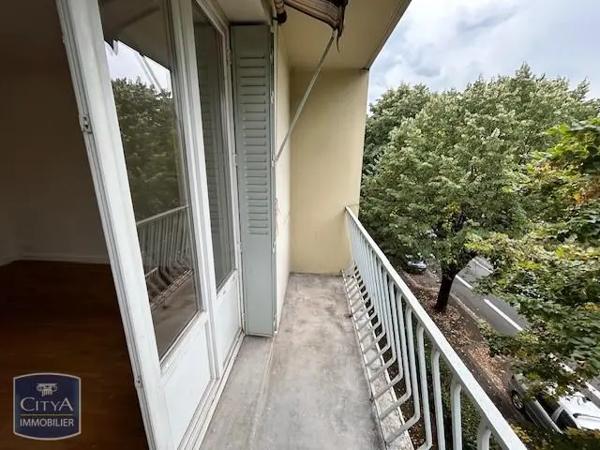 Appartement à louer 4 pièces 69.59m²