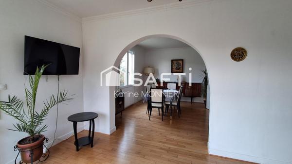 Proche centre ville avec vue dégagée