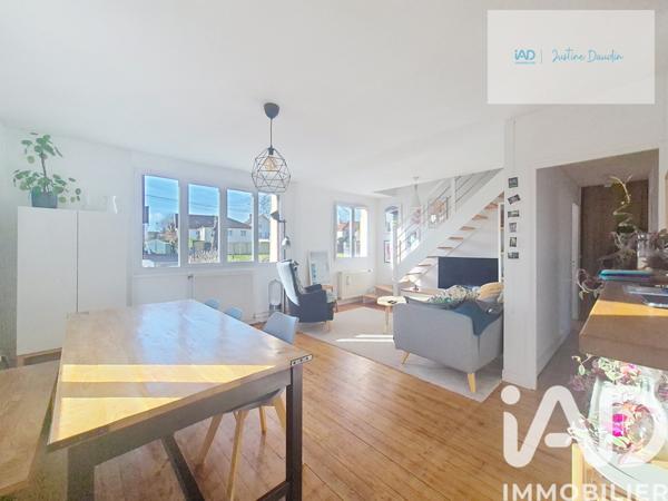 Maison à vendre 4 pièces 65 m² Le Coudray-Montceaux